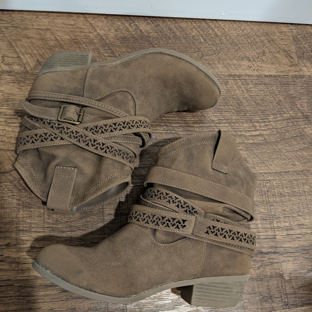 boots